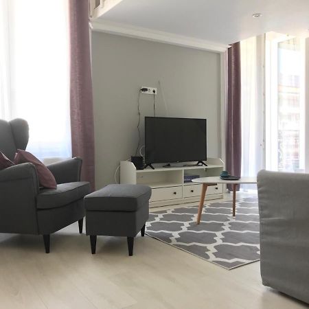 Hemnes2 Apartman Appartamento Kaposvár Esterno foto